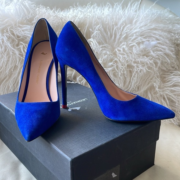 ‼️Clearout Price‼️ Electric Blue Suede Heels - Picture 7 of 10